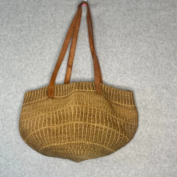 Vintage Handmade Woven Straw Tote Bag Leather Handles - Picture 1 of 9